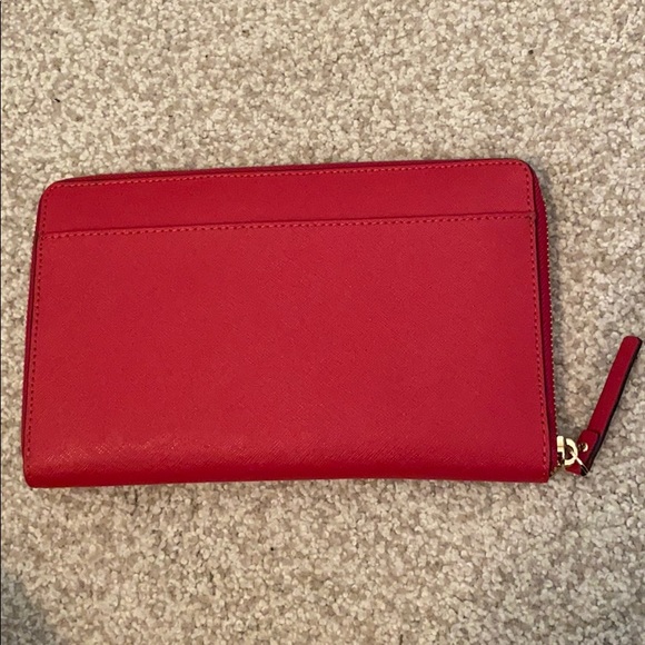 Kate Spade Clutch - Picture 2 of 3